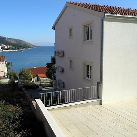 Apartments Aurelius - Relaxing With Gorgeous View تروغير المظهر الخارجي الصورة